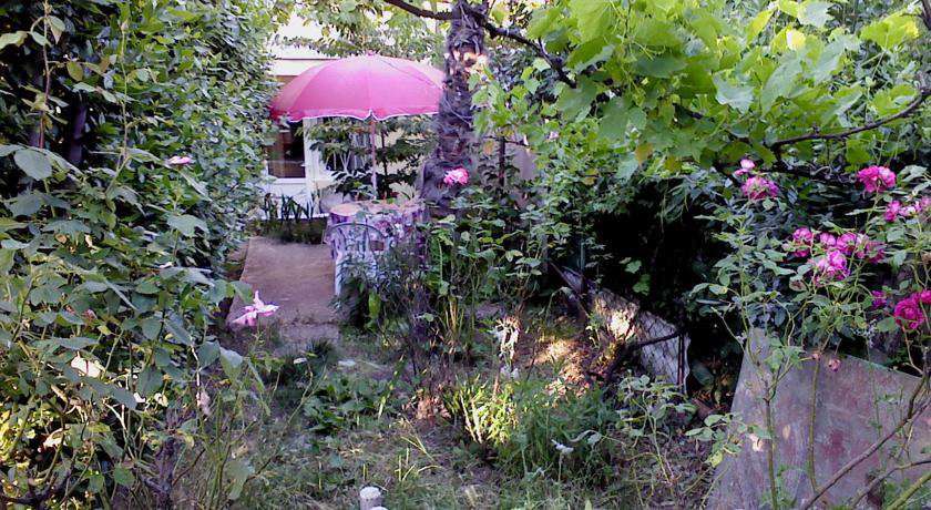 Гостиница Guest house Pionerskaya 42 Алушта-6