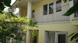 Гостиница Guest house Pionerskaya 42 Алушта-0